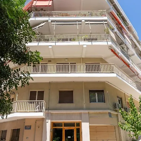 Trendy 2 Bedroom 5min To Metro Apartment Athens